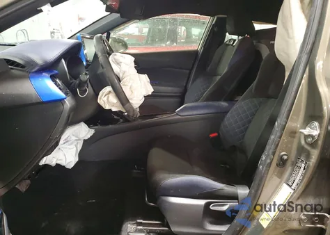 2021 Toyota C-Hr Xle from USA, damaged, VIN JTNKHMBX5M1103672